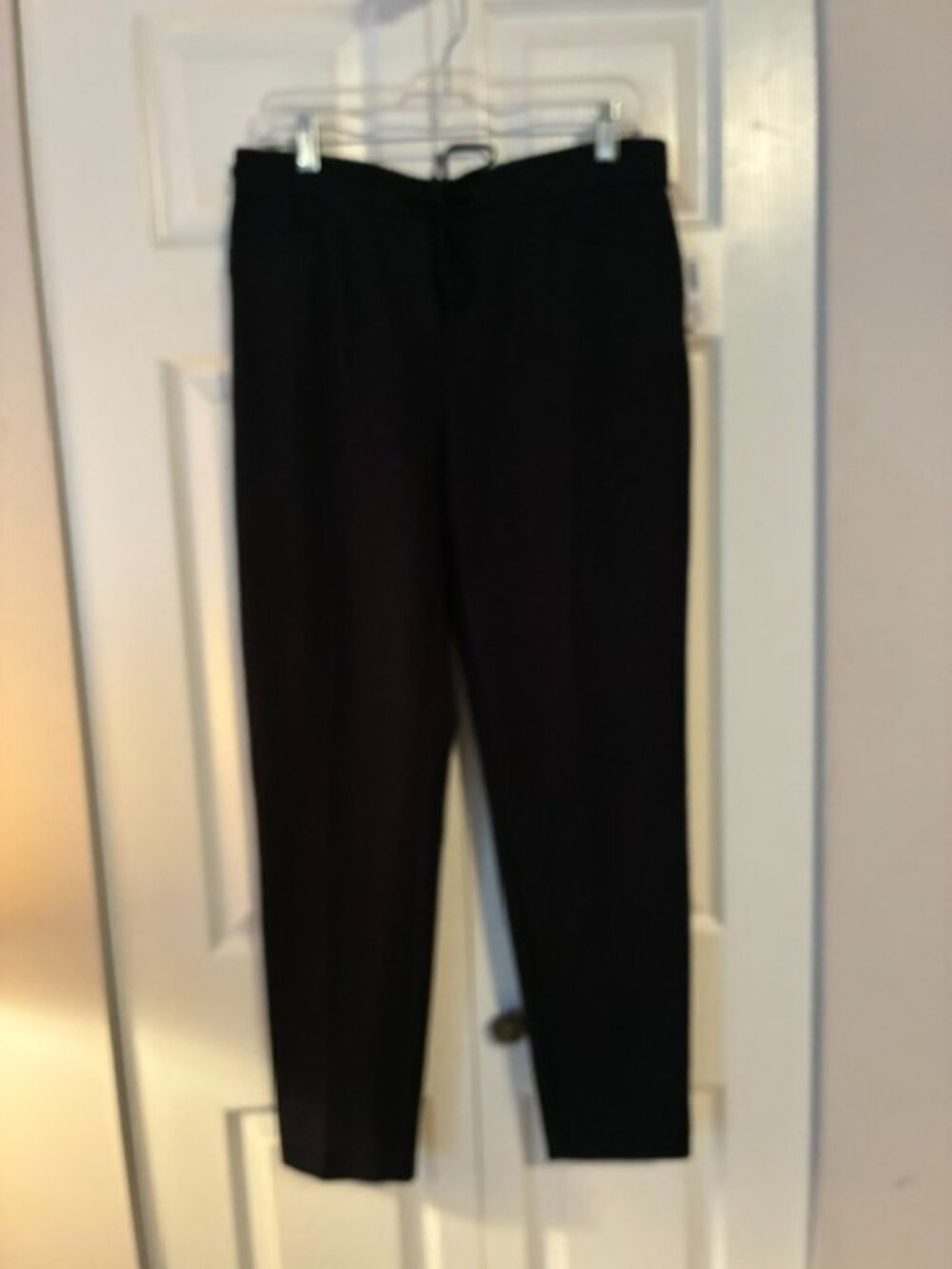 NWT Size 10 Reitmans Black Signature Slim Leg Pull On Ankle Pants